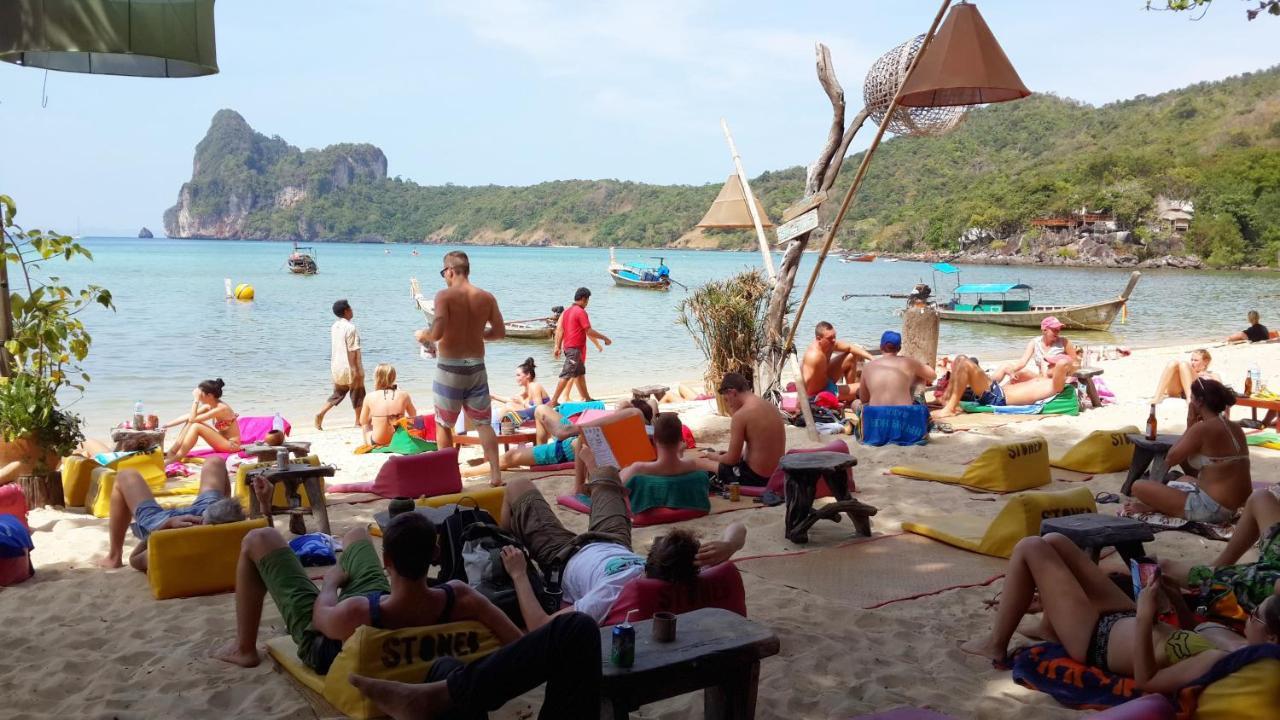 Stones Bar Dorm Rooms Koh Phi Phi Exterior photo