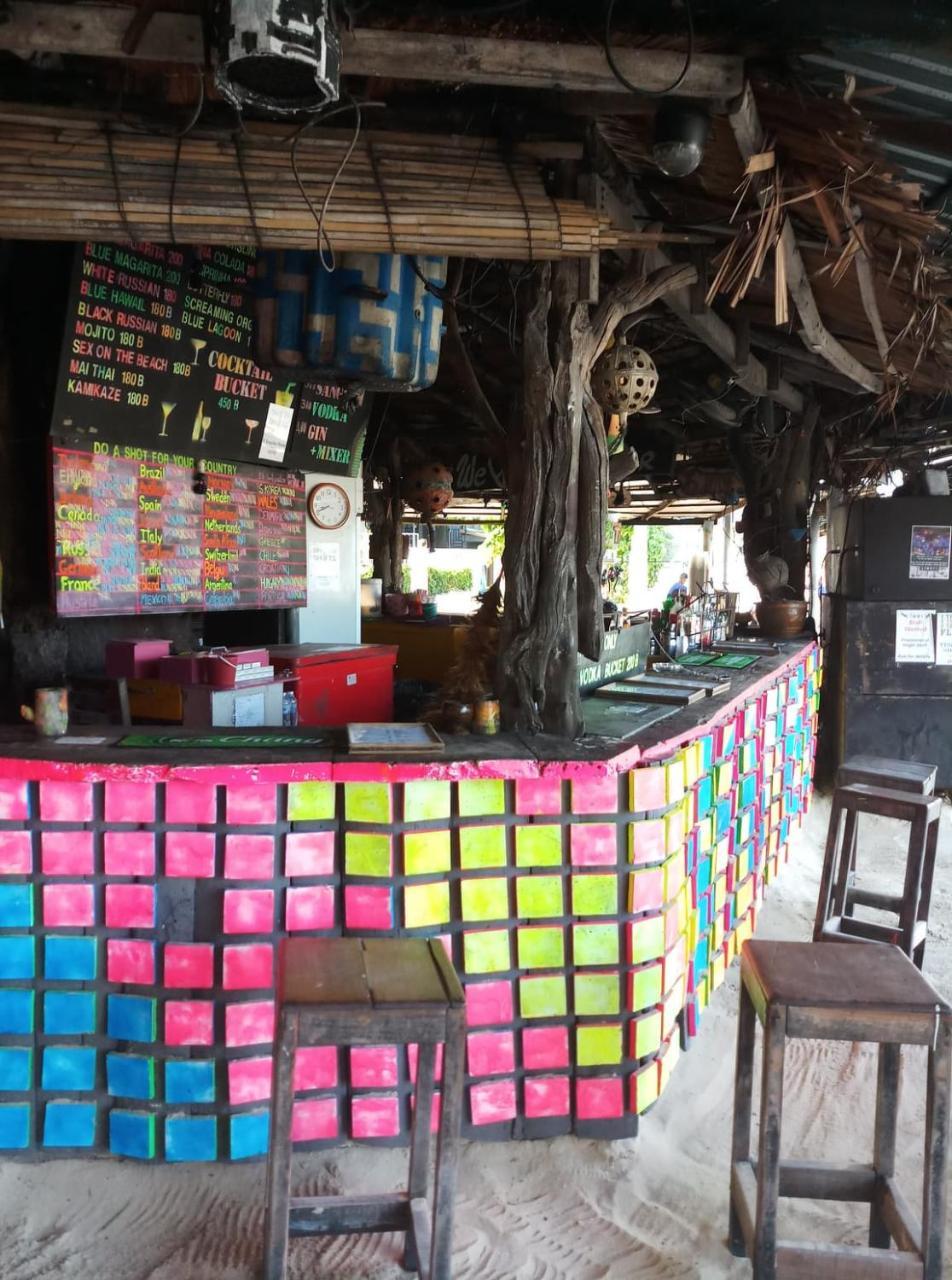 Stones Bar Dorm Rooms Koh Phi Phi Exterior photo